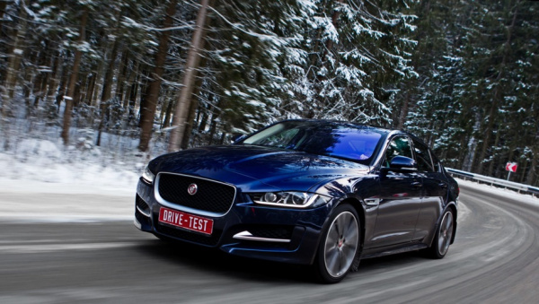 Jaguar XE