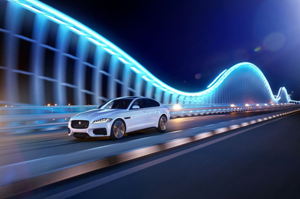 Jaguar XF (X260)