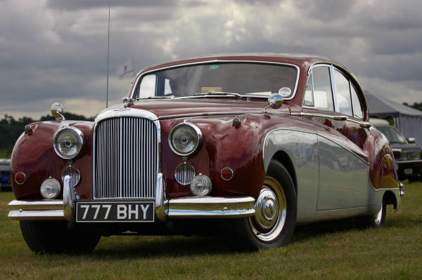 Jaguar Mk VIII / Mk IX