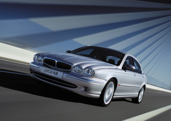 Jaguar X-type (X400)