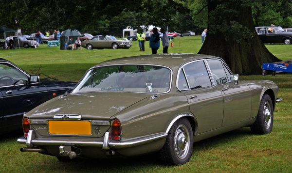 Jaguar XJ Series 2