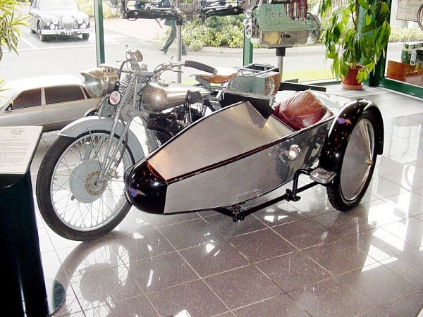 Swallow Sidecar